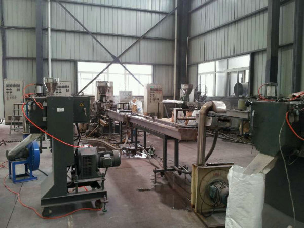 改性塑料颗粒造粒厂生产设备展示-4