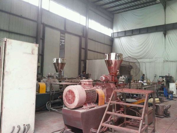 开口|抗静电|抗菌|拉丝|管材色母粒/母料生产设备-6